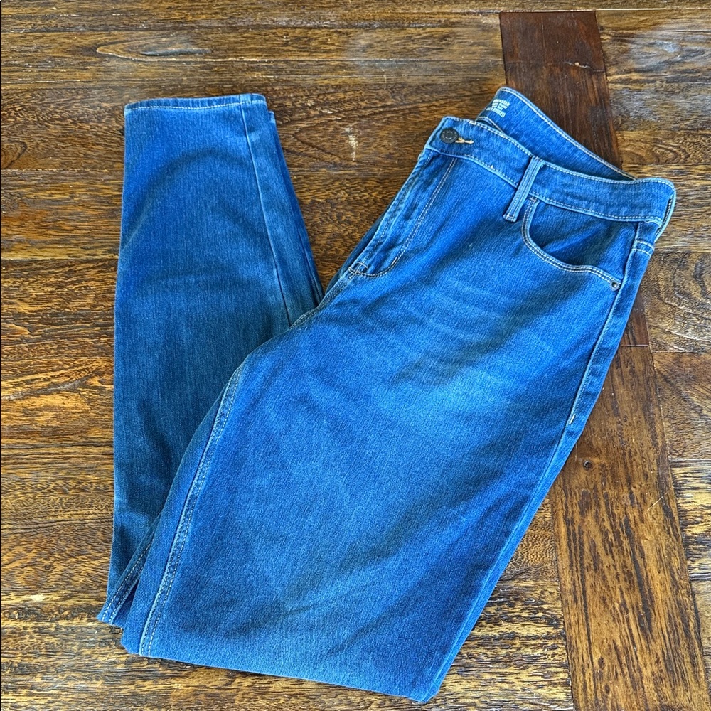 Old Navy High Rise Rockstar Super Skinny Jeans (108)